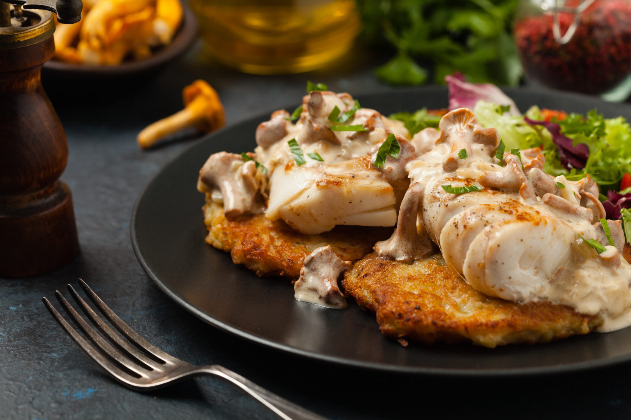 Zwaardvis recept: Gegrilde vis met aardappelen en salade - Freshly Fish