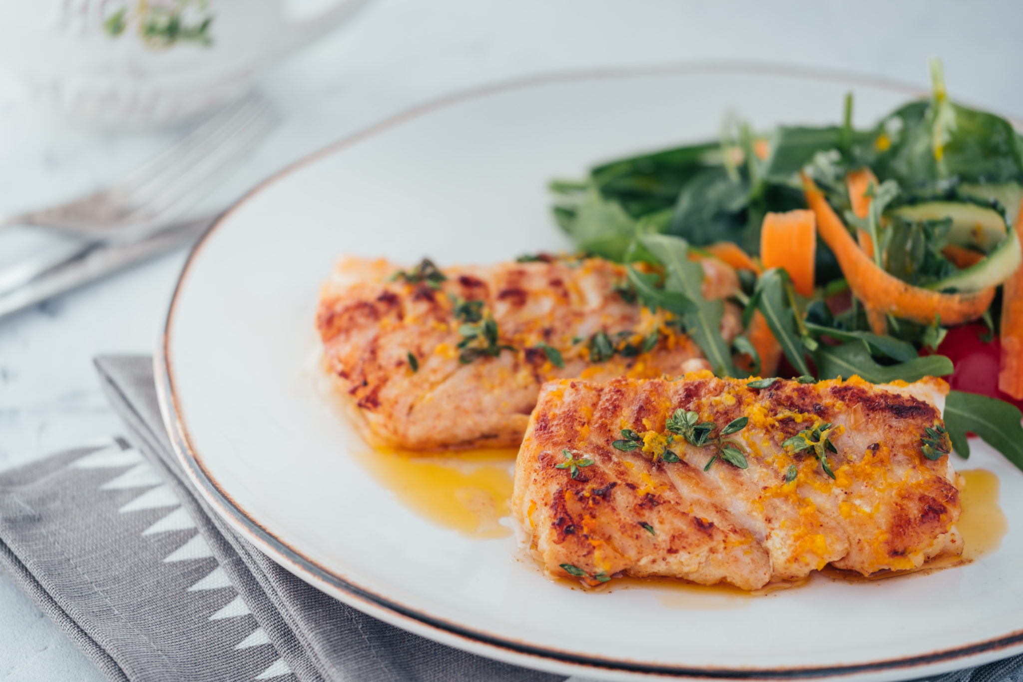 Zwaardvis recept: Gegrilde vis met aardappelen en salade - Freshly Fish